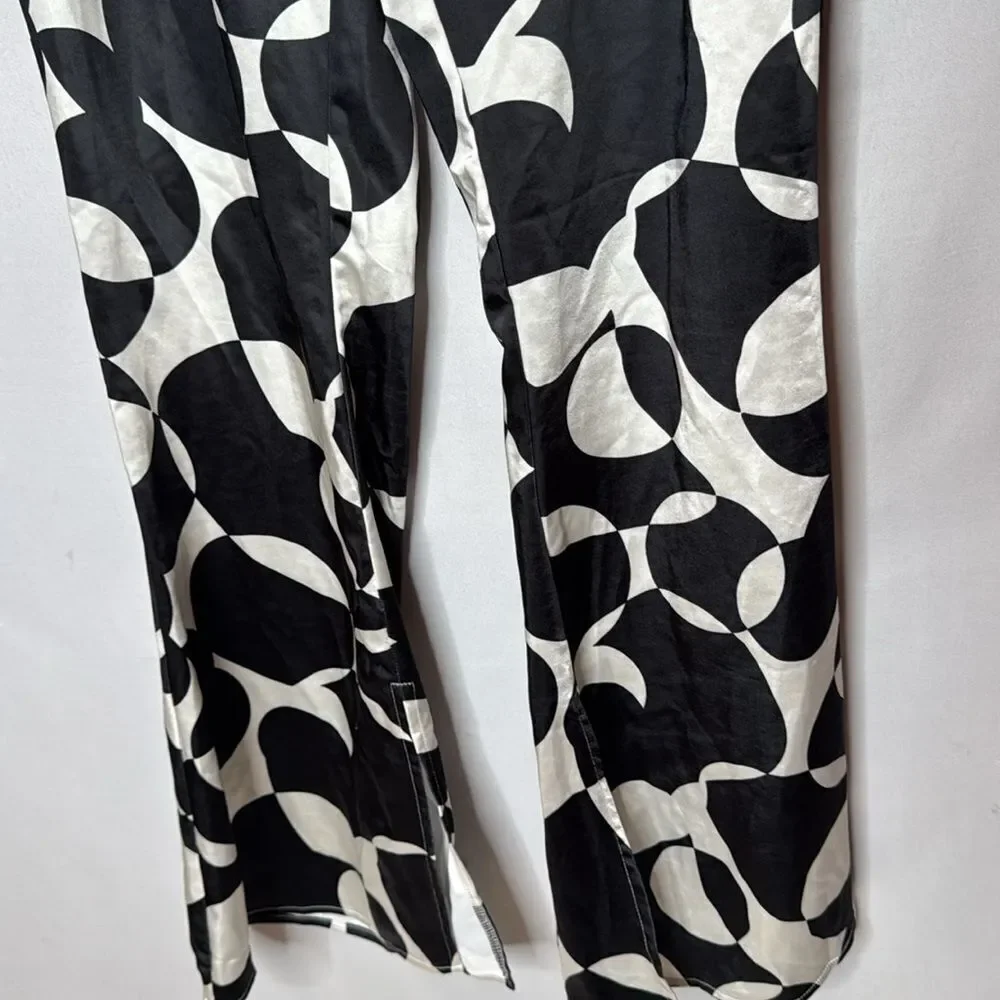PacSun Y2K Ryan‎ Destiny Black And White Satin Abstract Pants. Size Small.